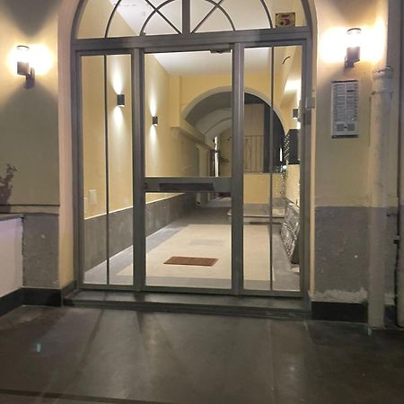 4 Giornate Apartment Napoli Bagian luar foto