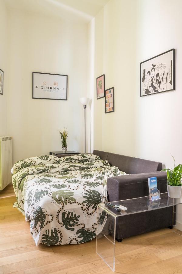 4 Giornate Apartment Napoli Bagian luar foto